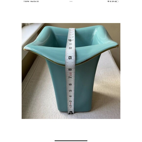 Southern Living At Home Tuscan Robin’s Egg Blue 9” Vase With Stem Separator - Picture 10 of 12